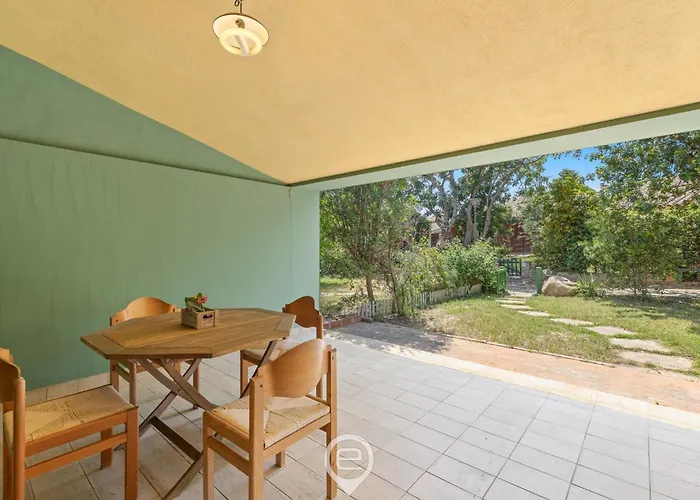 Eleonora ヴィッラシミーウス