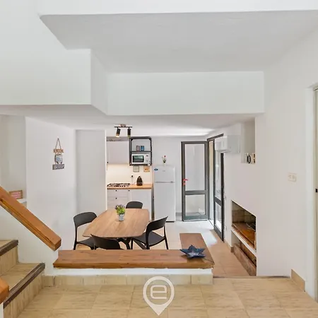 Estay - Eleonora * Villasimius