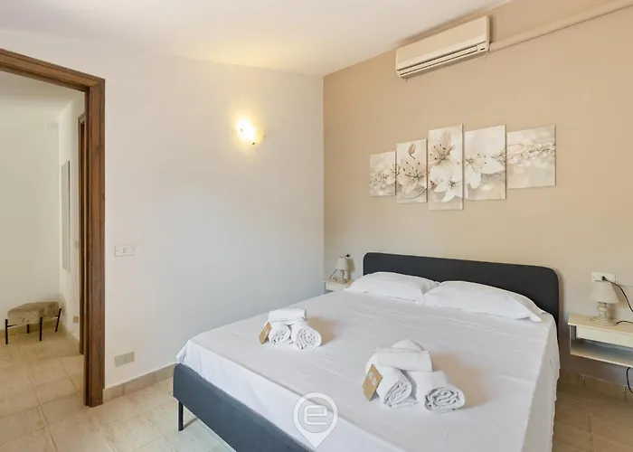 Eleonora Hébergement de vacances *